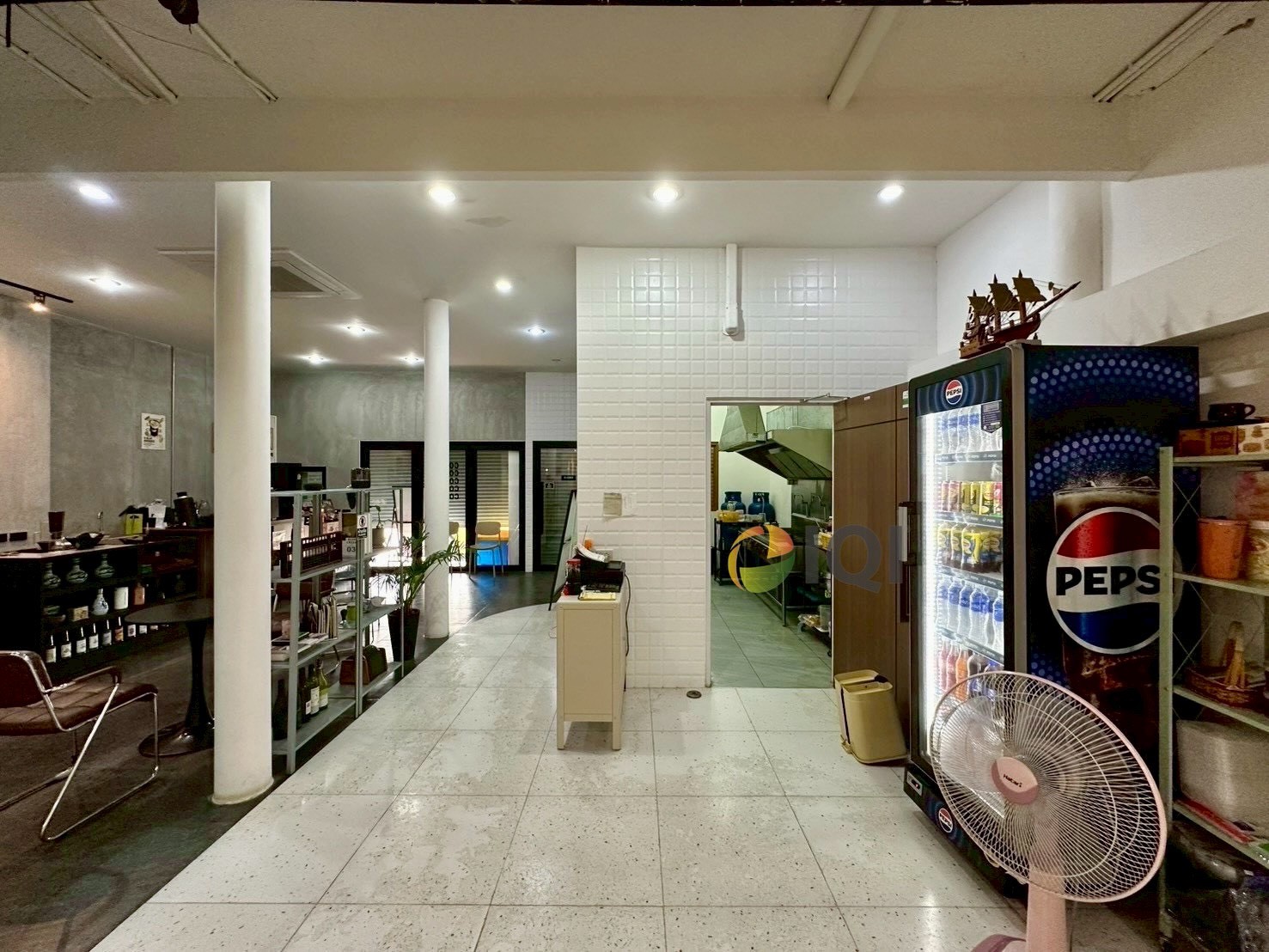 5 storey Commercial building for sale, 2 units, Nam Daeng - Bang Phli Road, near 2 electric train lines and near the expressway. image