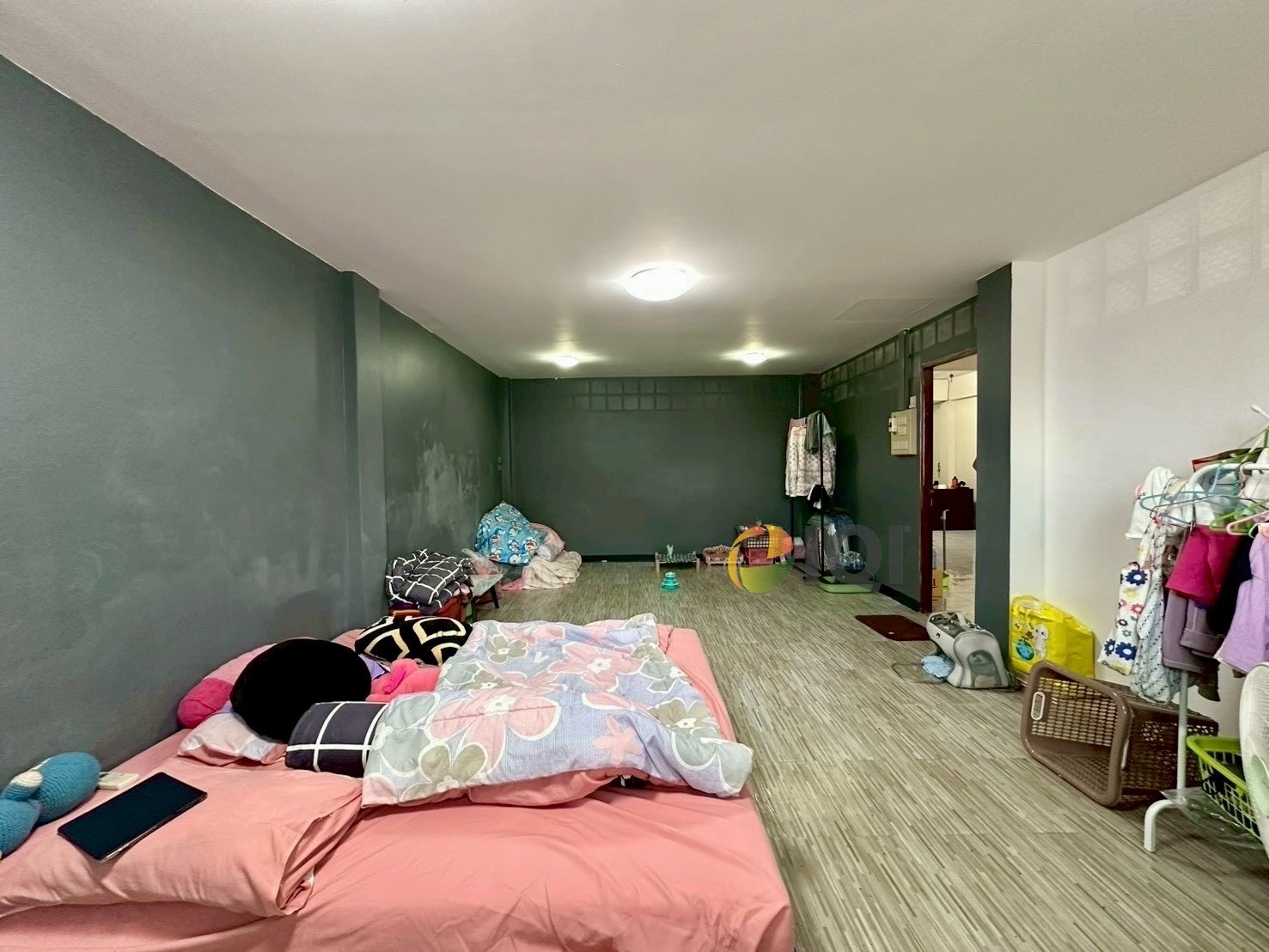 5 storey Commercial building for sale, 2 units, Nam Daeng - Bang Phli Road, near 2 electric train lines and near the expressway. image