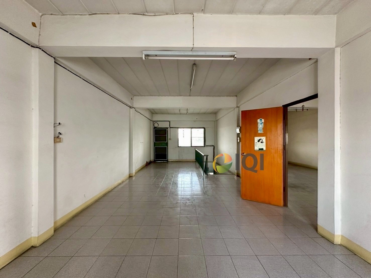 5 storey Commercial building for sale, 2 units, Nam Daeng - Bang Phli Road, near 2 electric train lines and near the expressway. image