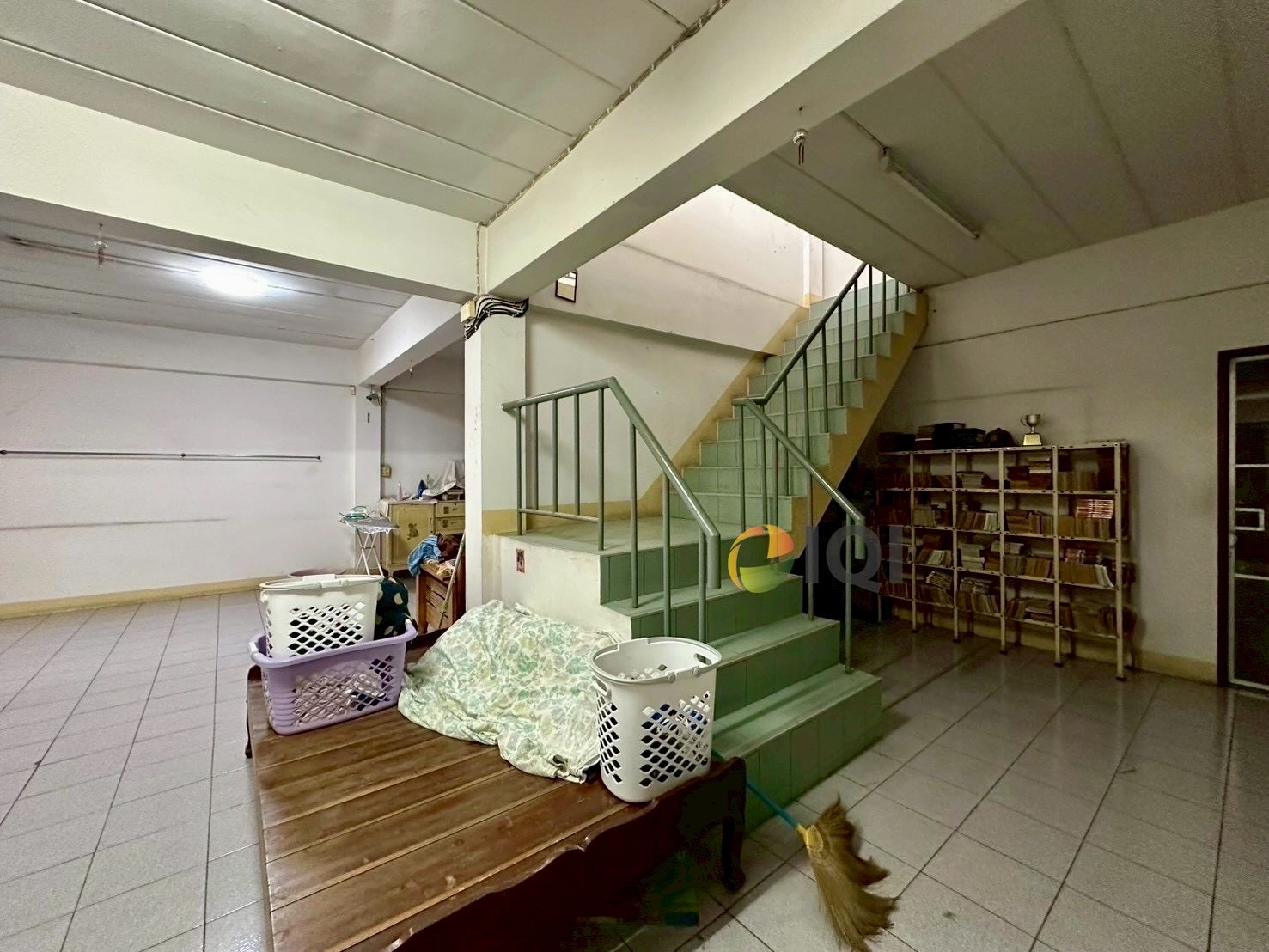 5 storey Commercial building for sale, 2 units, Nam Daeng - Bang Phli Road, near 2 electric train lines and near the expressway. image