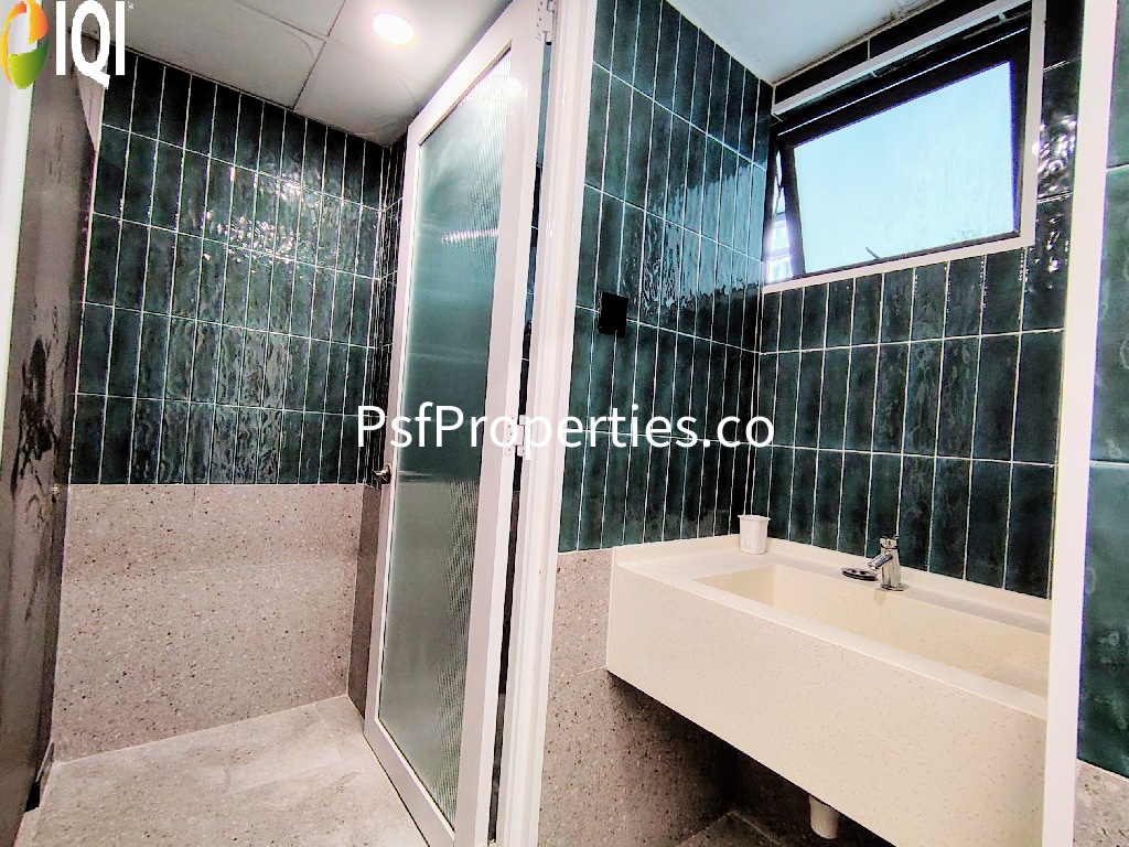 Radia Retail, Seksyen U8 image