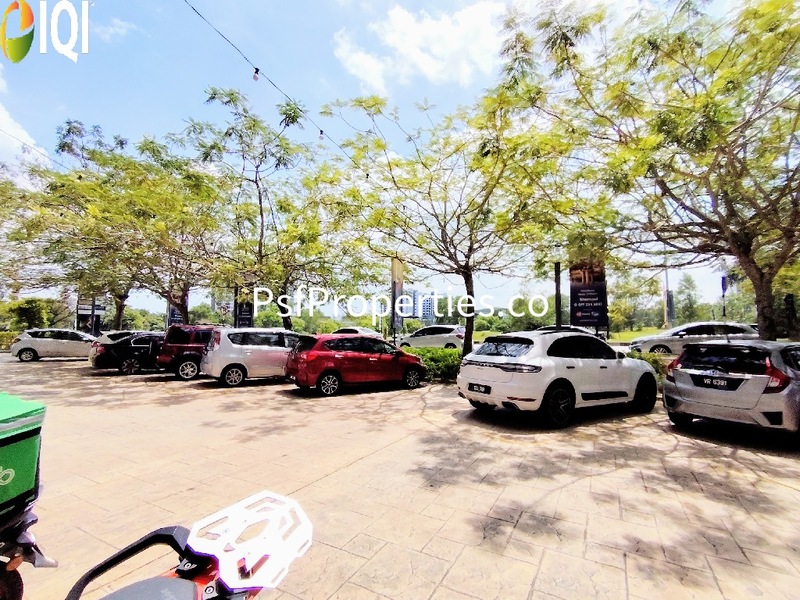 Radia Retail, Seksyen U8