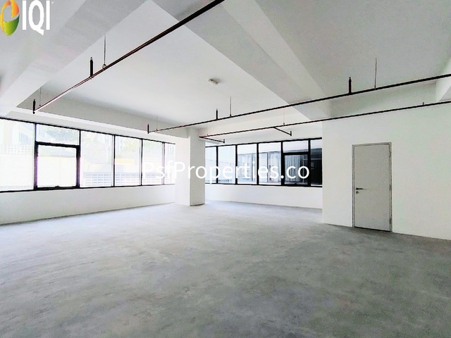 Radia Retail, Seksyen U8 image