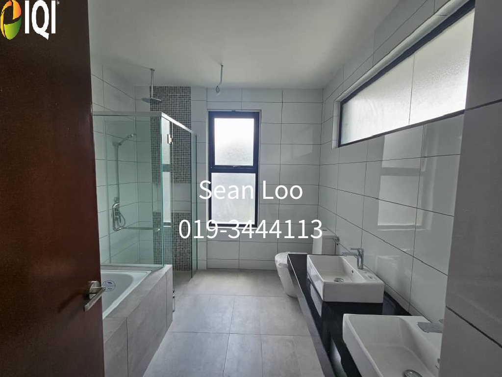 Sierra Hijauan image