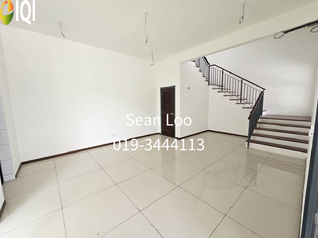 Sierra Hijauan image