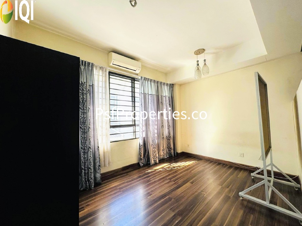 Jalan Elektron U16/58 image