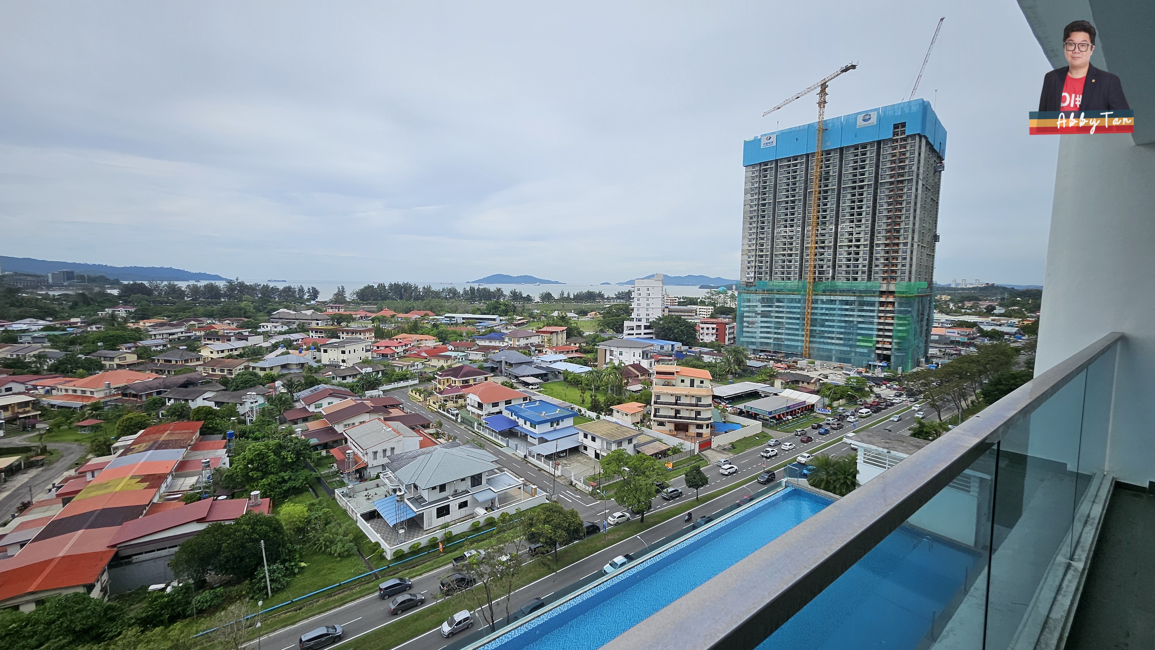 The Bay Residences | Seaview | 3 Car Parks | Likas image