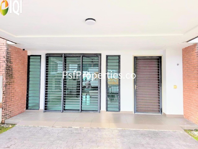 Elmina Valley 4 image