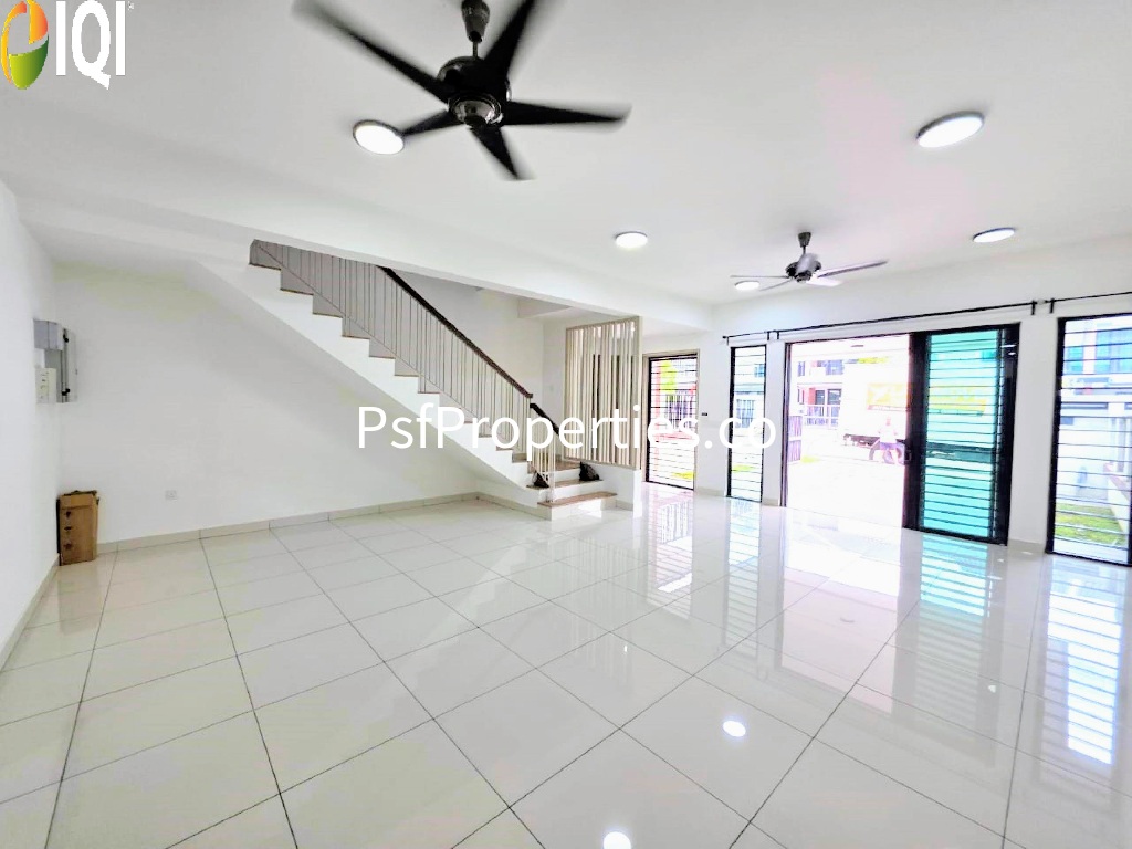 Elmina Valley 4 image