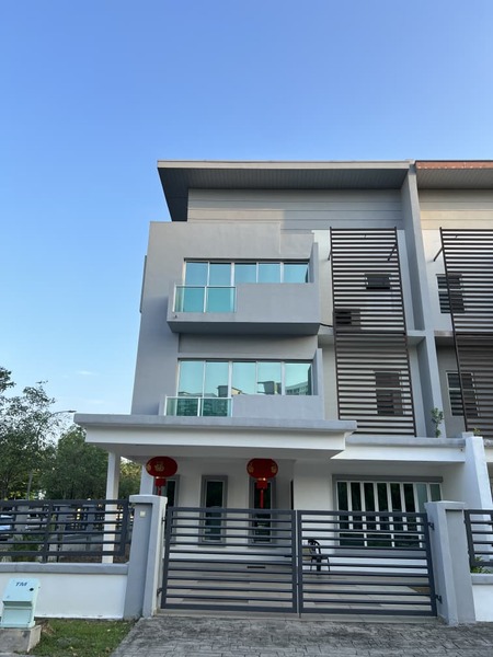 Canary Garden @Bandar Bestari