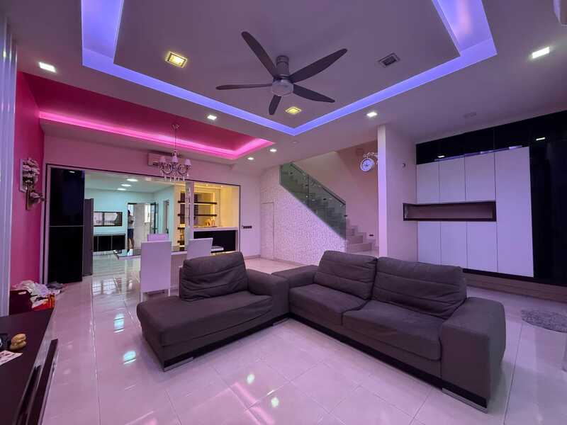 Setia Indah 9, Setia Alam