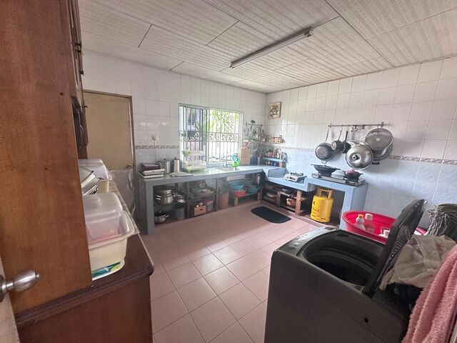 Jalan Kwan Tung  image