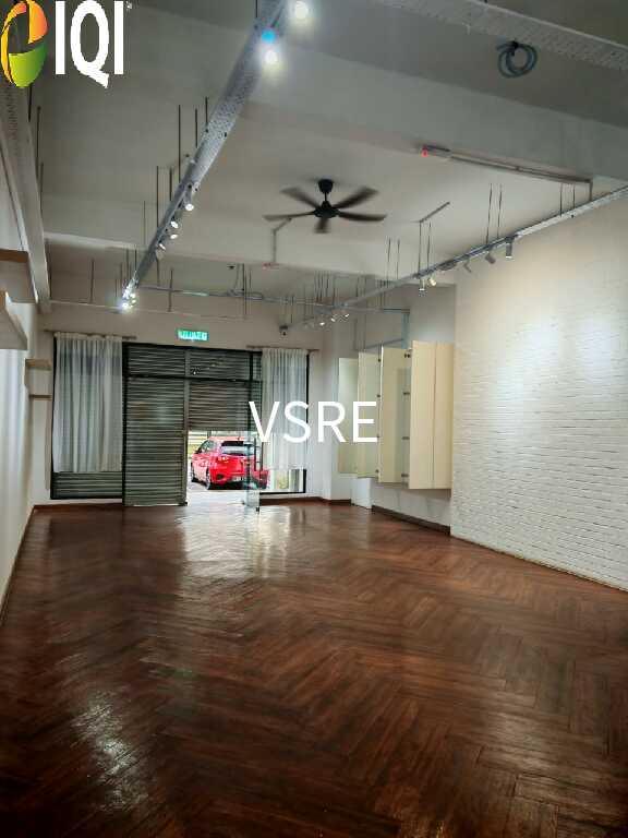  Bandar Bukit Raja @Jalan Astaka 5 🏢 Ground Floor shop For Rent   image