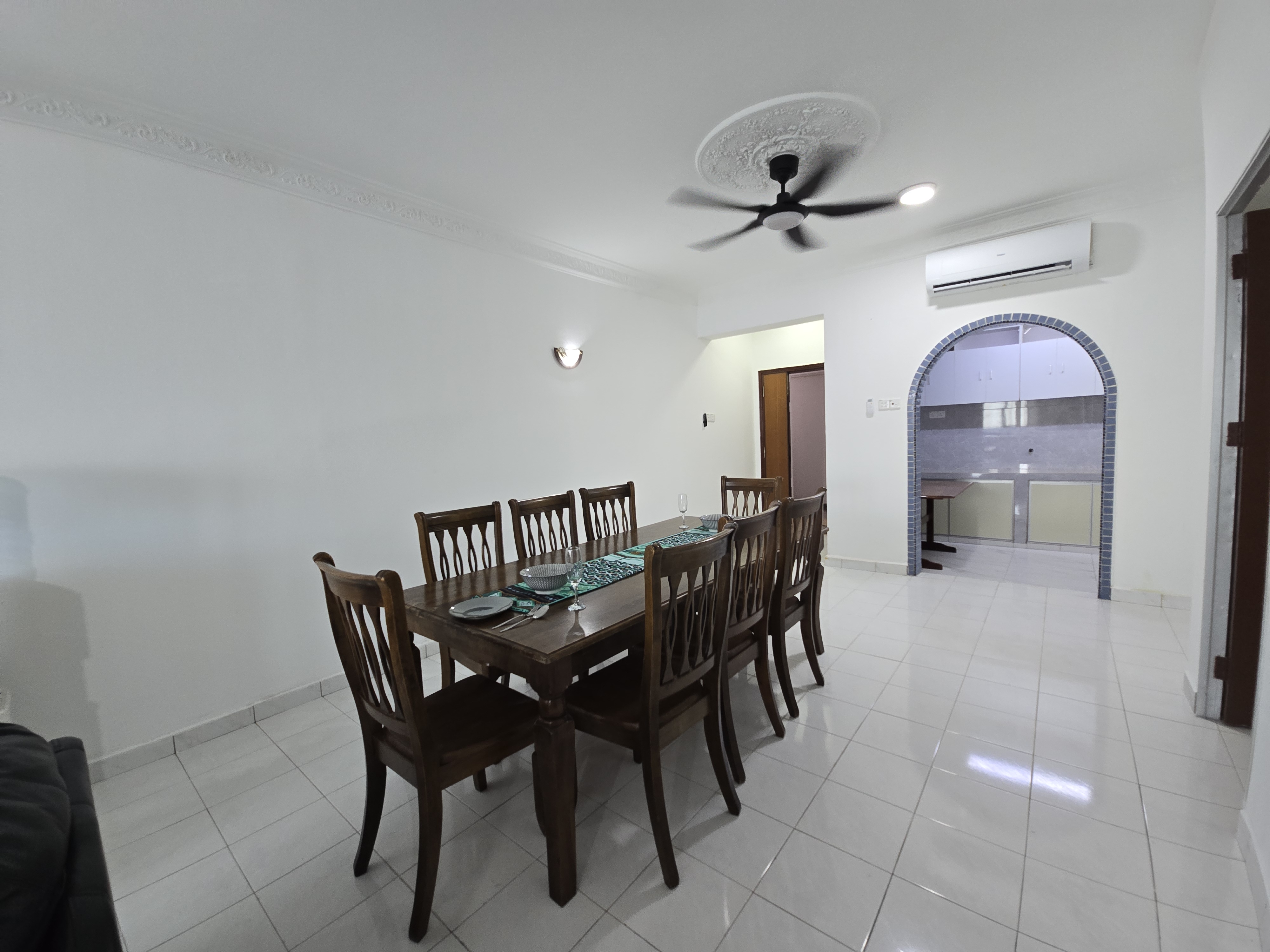 Bistari Condominium image