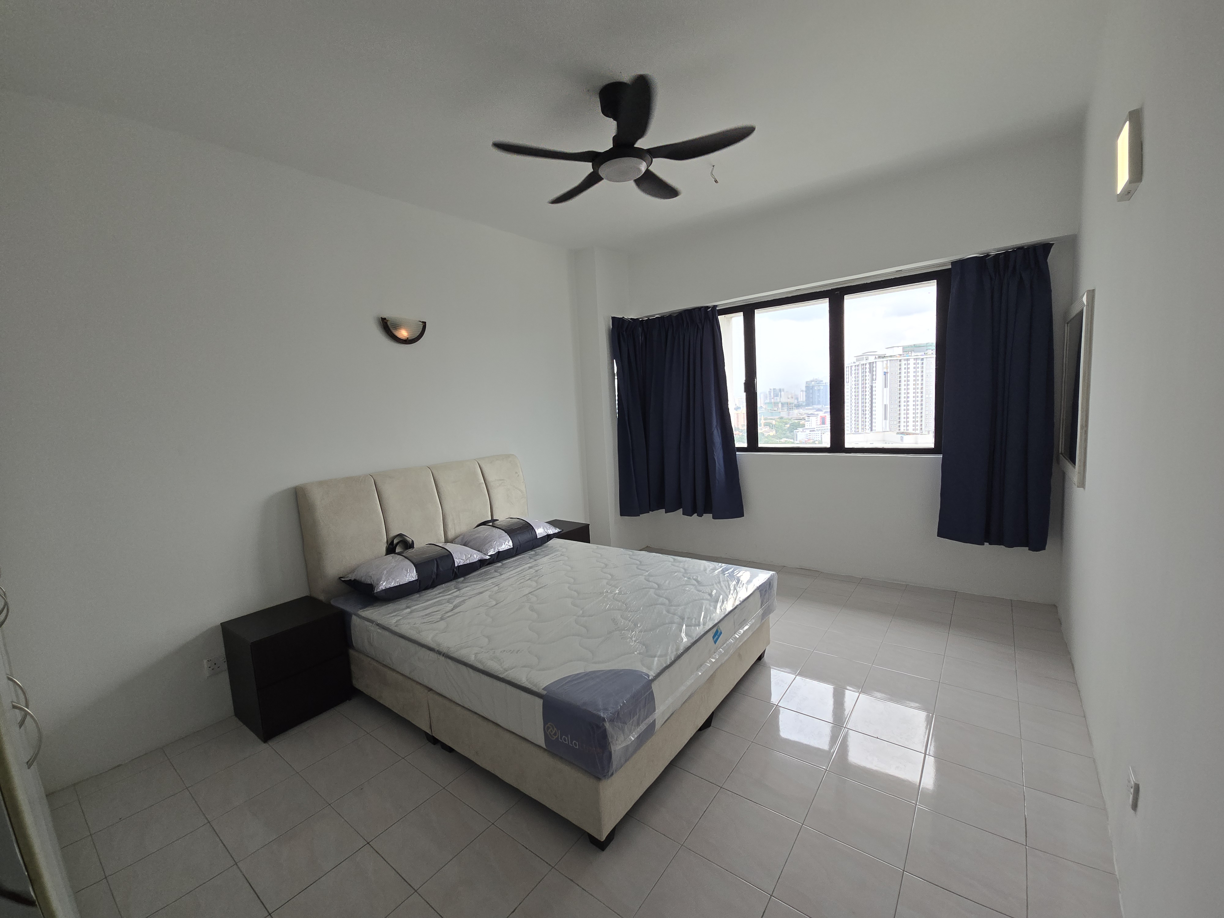 Bistari Condominium image