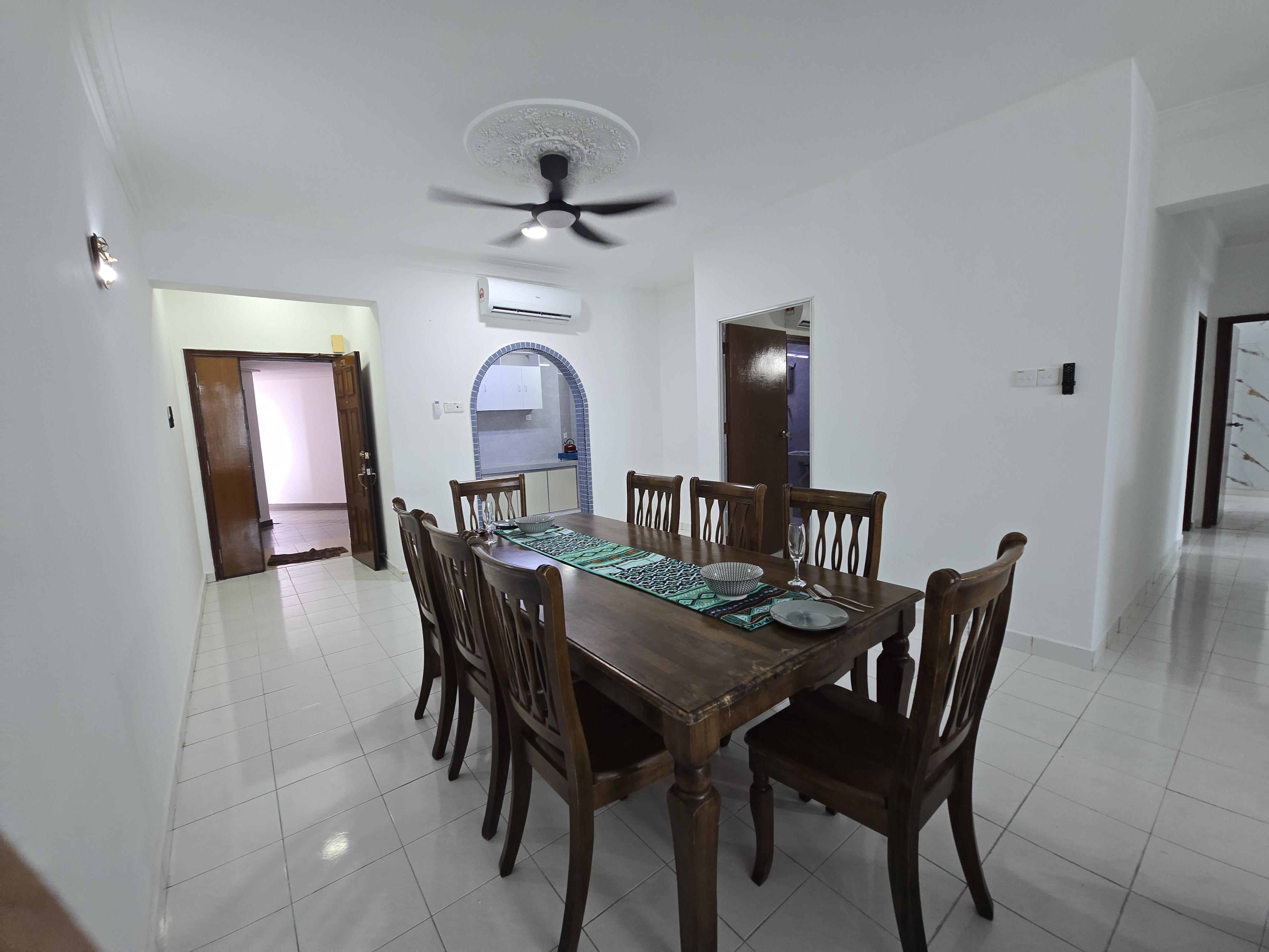 Bistari Condominium image