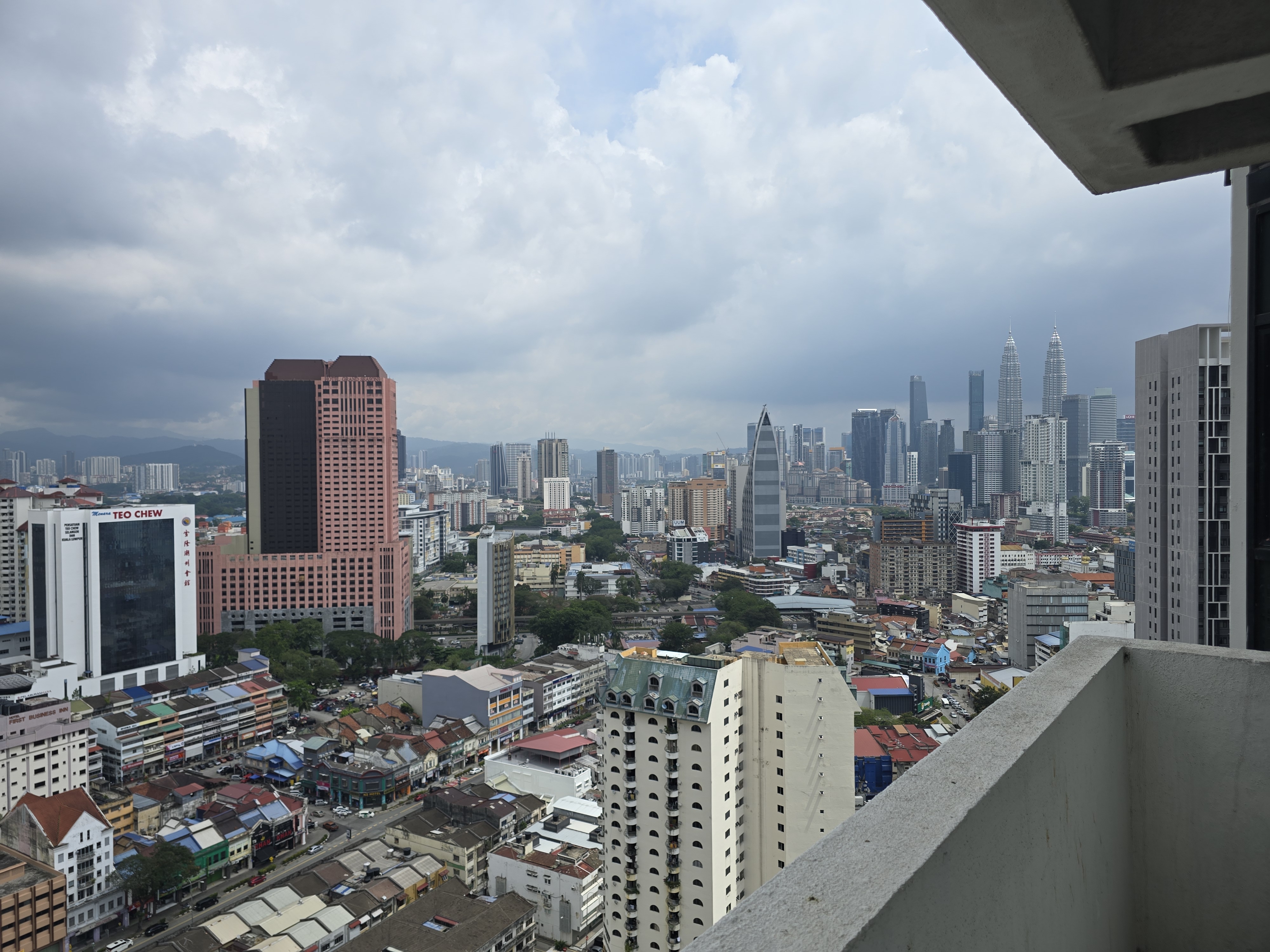 Bistari Condominium image