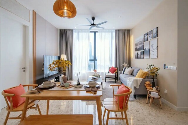 Pavilion Ceylon Hill image