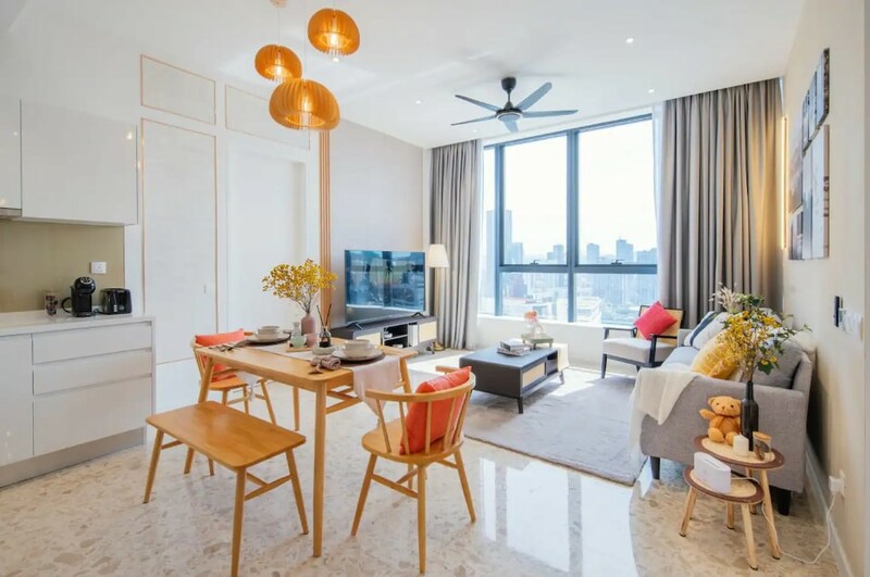 Pavilion Ceylon Hill