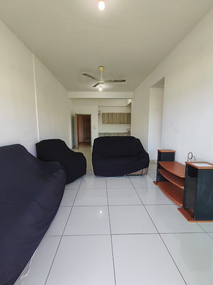 KINGFISHER PUTATAN CONDOMINIUM image