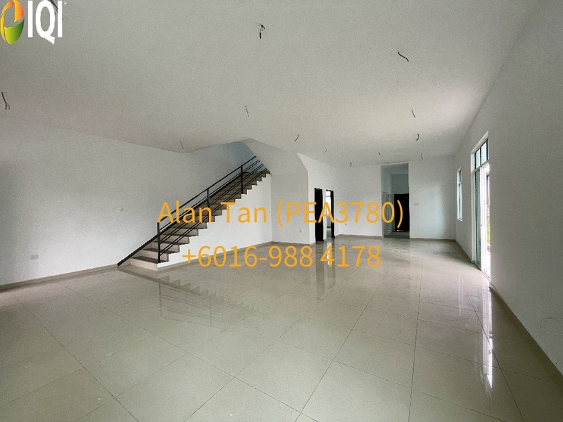 2.5 Storey NEW Semi-D House @ Kuantan (Air Putih)