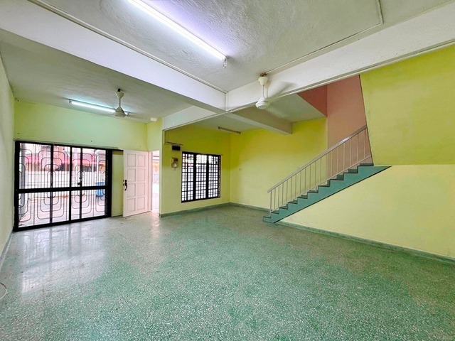 Taman Gembira Banting photo