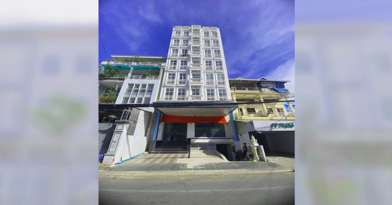 Building for sale image