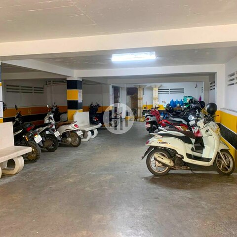 Building for sale image