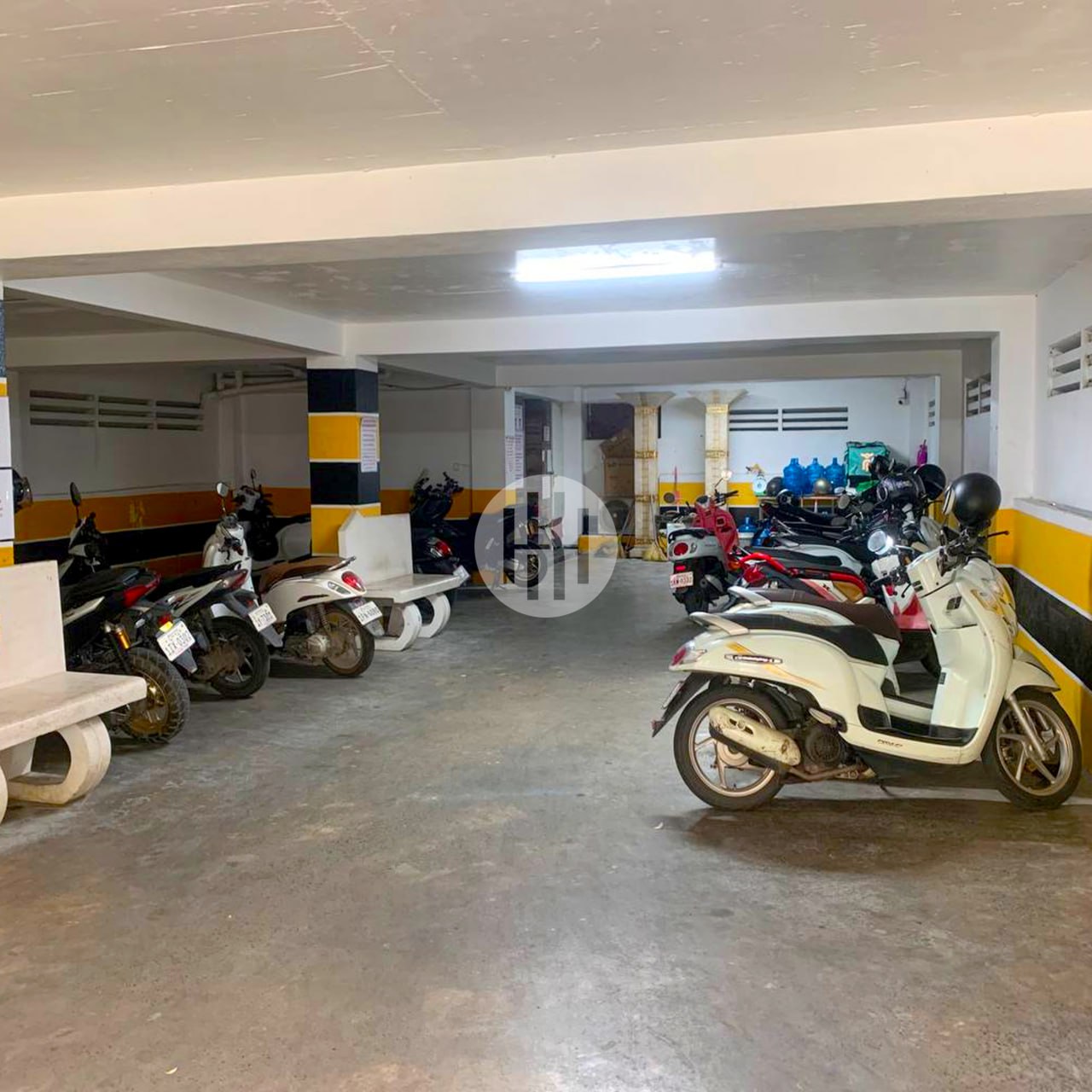 Building for sale image