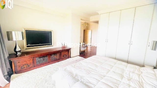 Seri Maya Condominium image