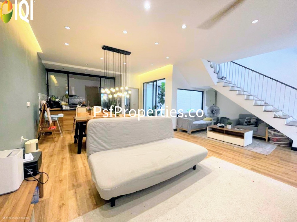 Elmina Valley 3 image