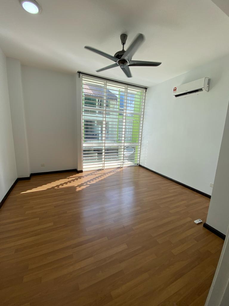 Mutiara Tropicana image