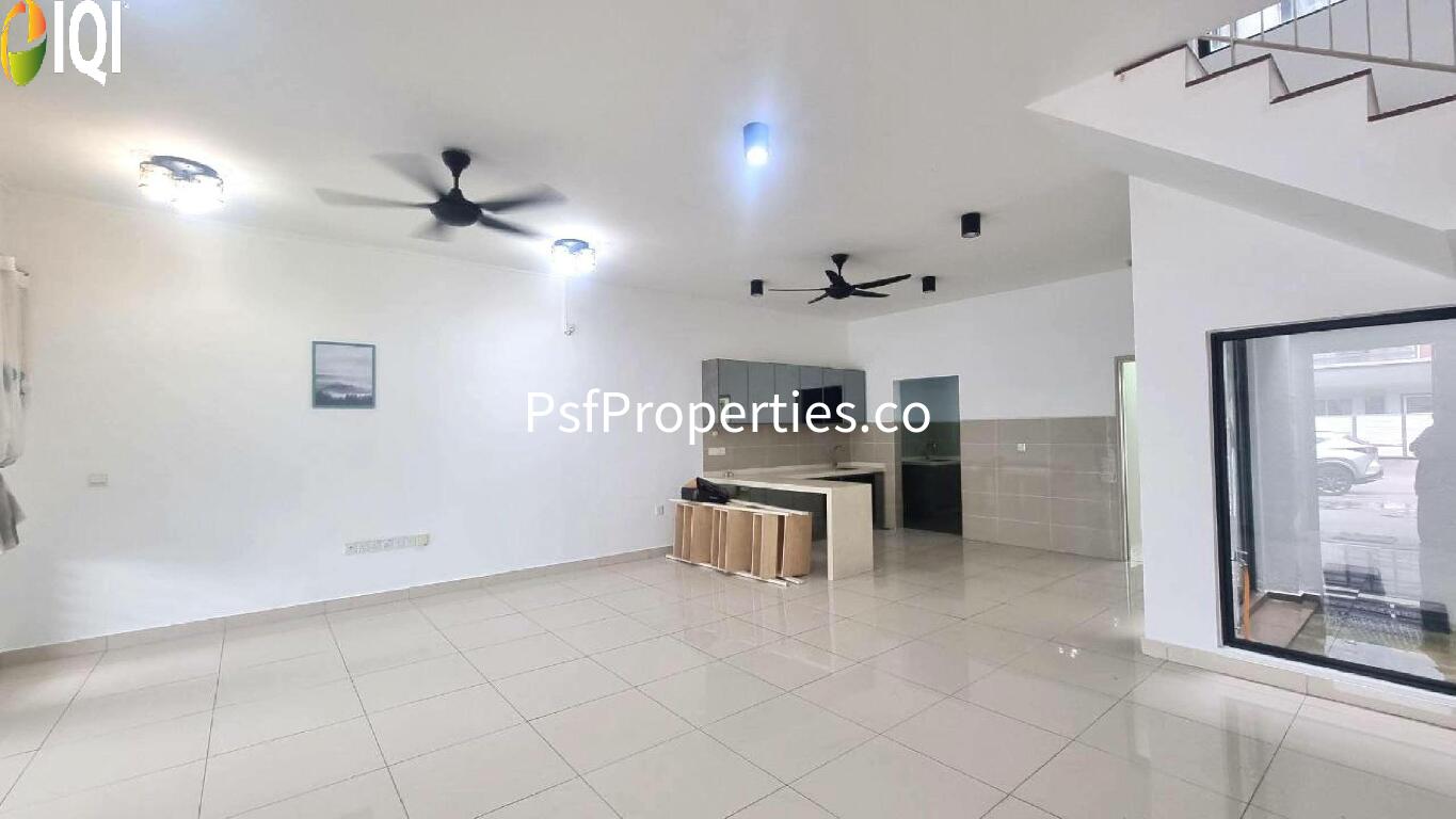 Elmina Valley 3 image