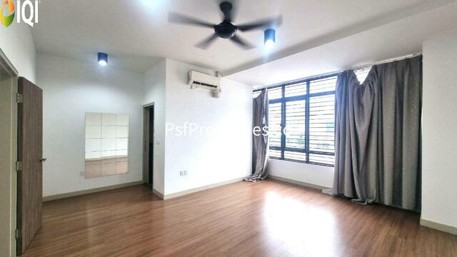 Elmina Valley 3 image