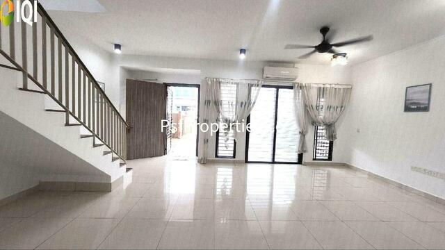 Elmina Valley 3 image