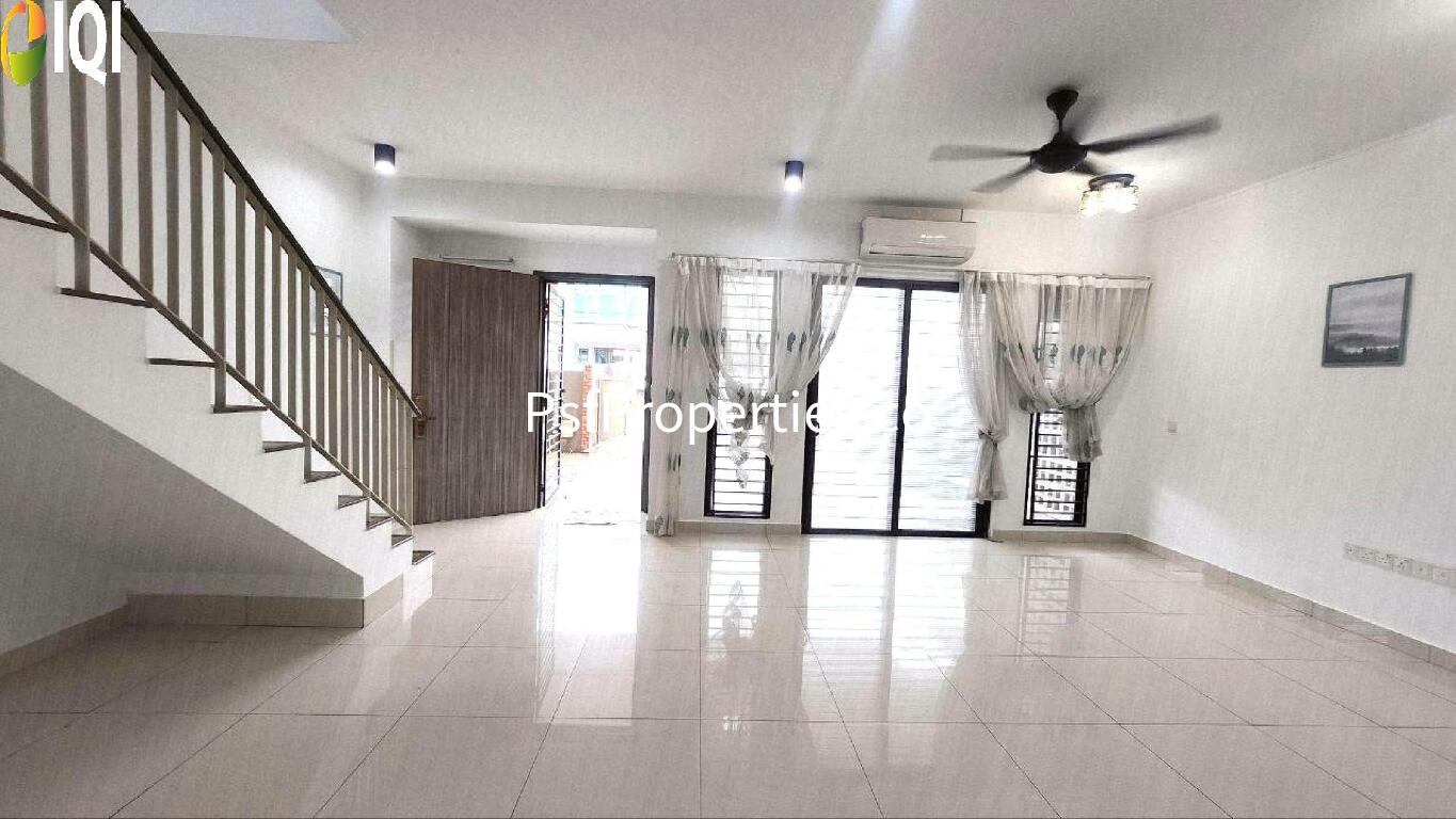 Elmina Valley 3 image