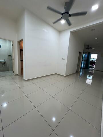 Tiara Sendayan image