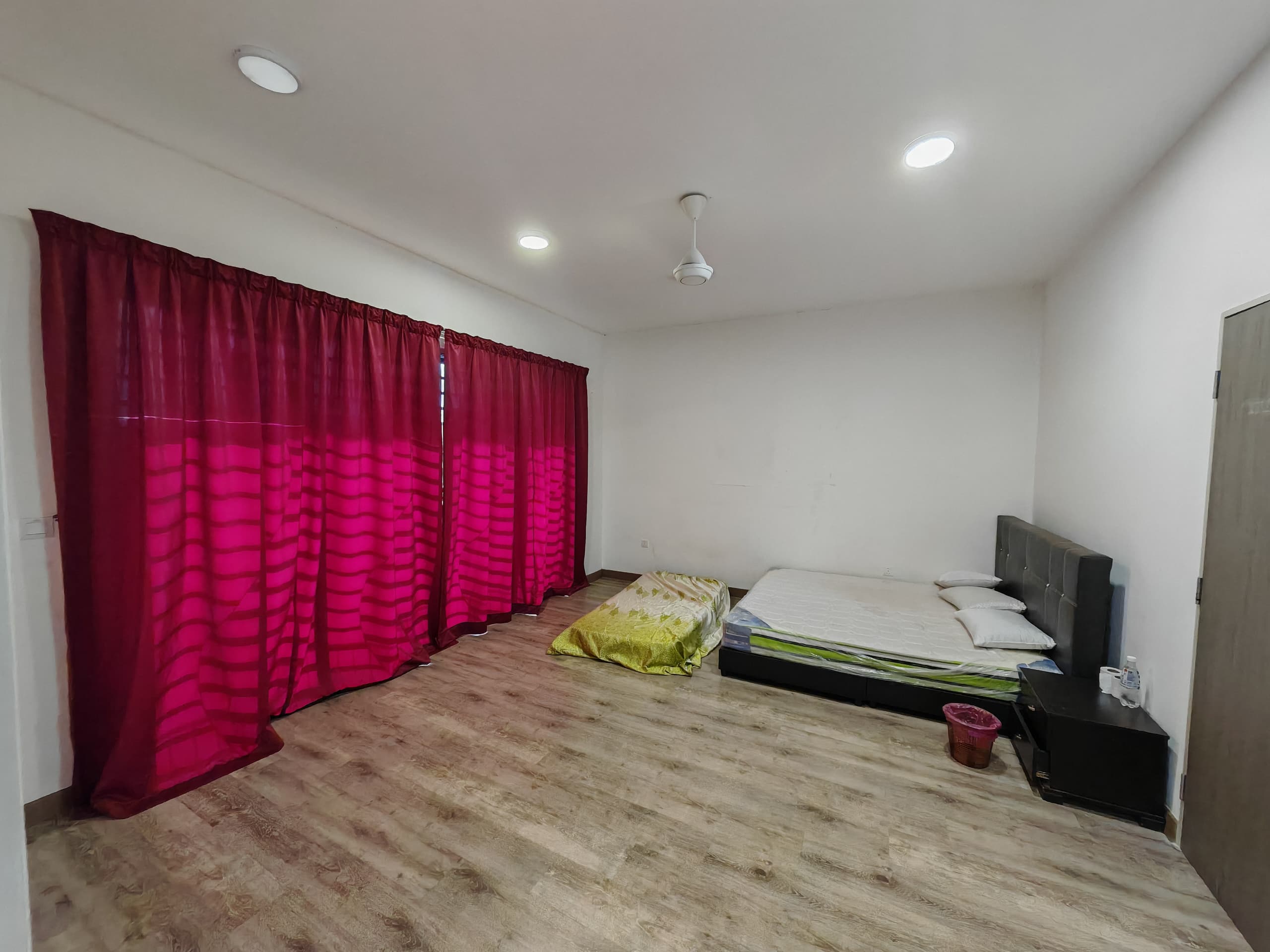 BANDAR AINSDALE (REDUP) image