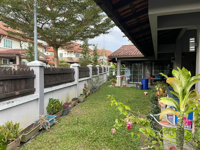 Avenue 1 Lake Valley image