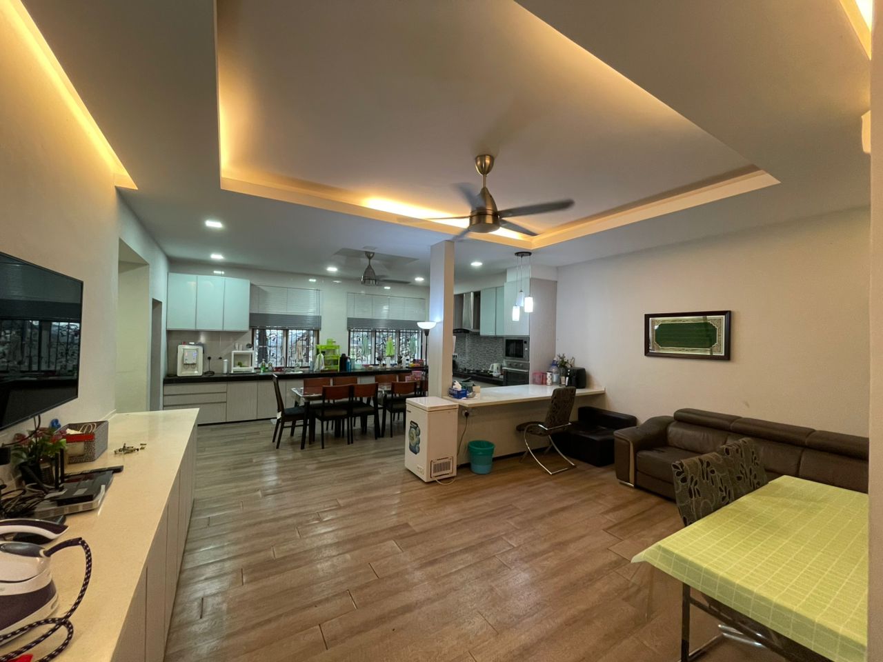 Lake Valley Avenue 1 image