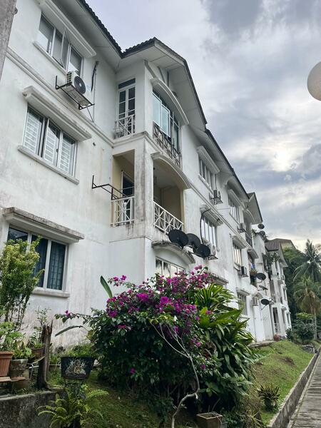 Desaku 1 Condominium