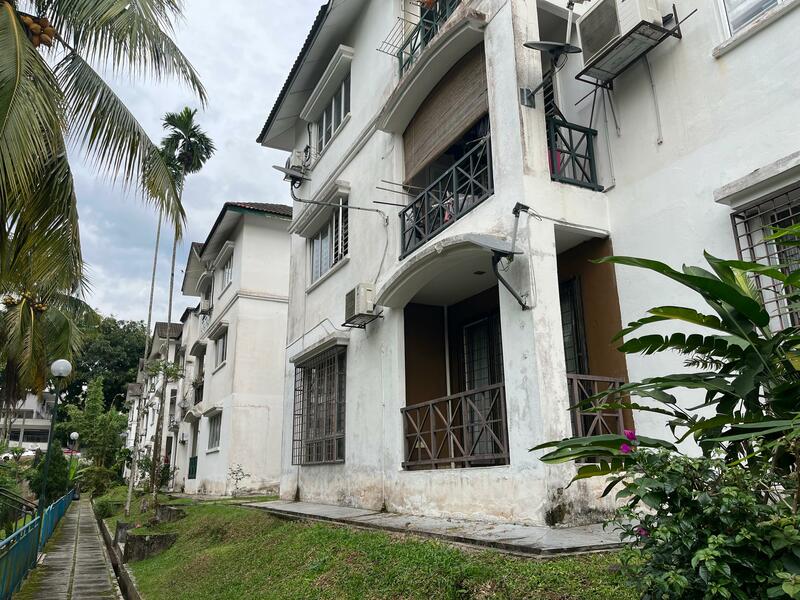 Desaku 1 Condominium