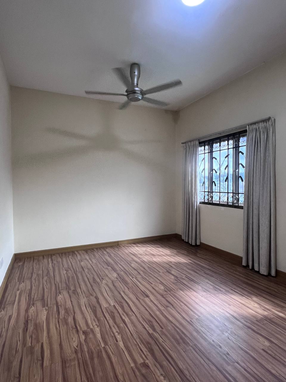 Bandar Baru Enstek, Negeri Sembilan image