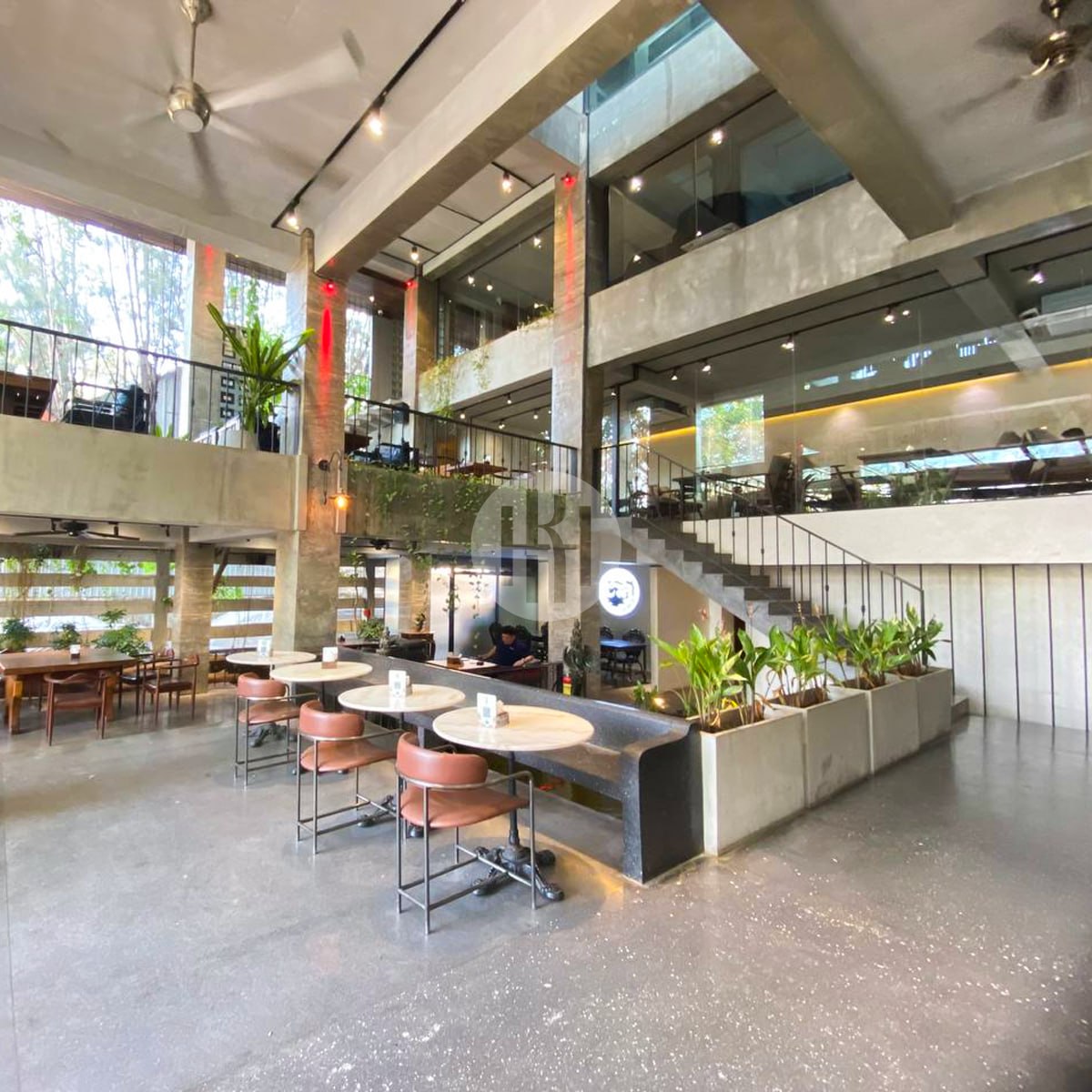  Restaurant For Rent image