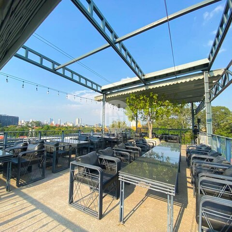  Restaurant For Rent image