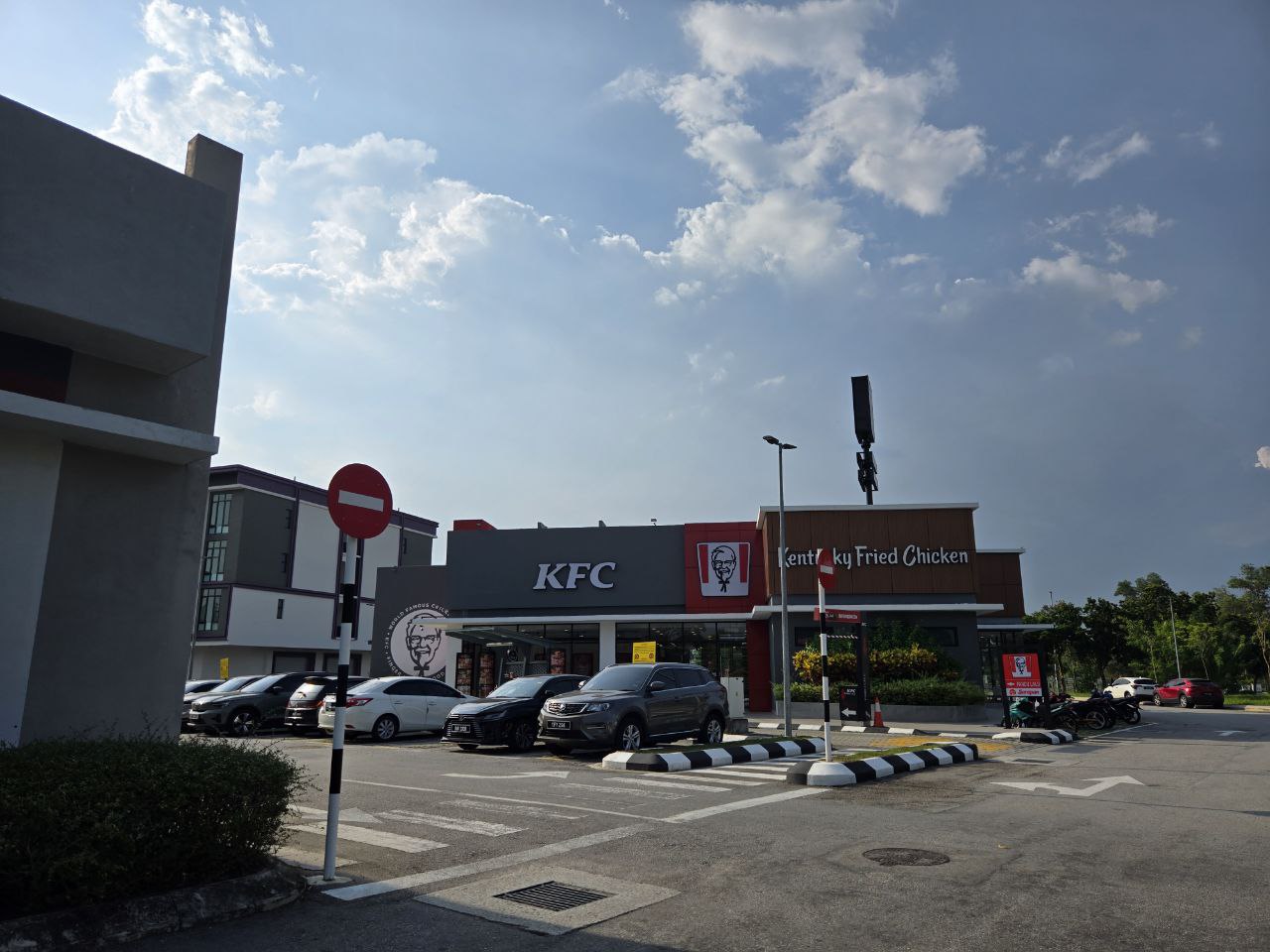 Edusphere Atelier Shoplot Cyberjaya image