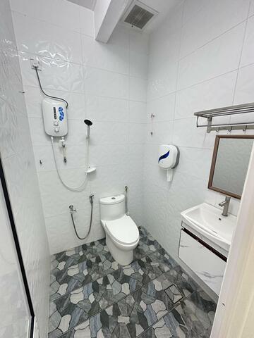 Taman Bukit Mutiara image