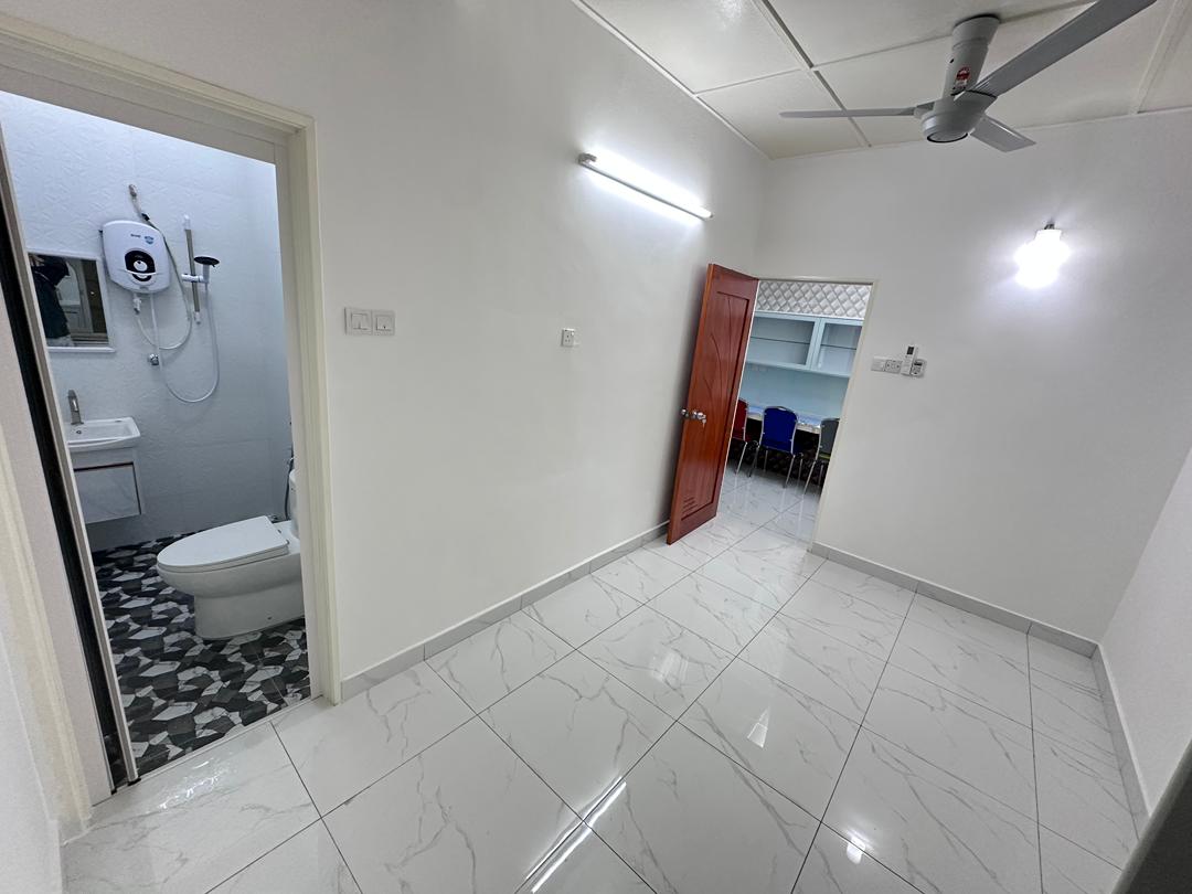 Taman Bukit Mutiara image