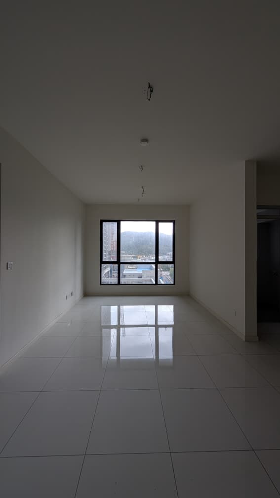 Emerald 9 Condominium image