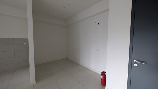 Emerald 9 Condominium image